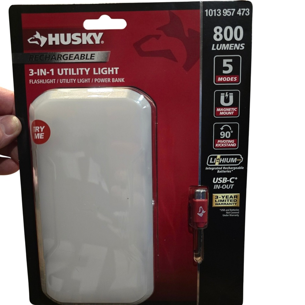 Husky‎ 800 Lumens 3-in-1 Rechargeable Utility Light Power Bank  Flash Light